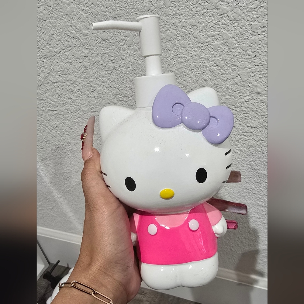 Hello Kitty Soap Dispenser